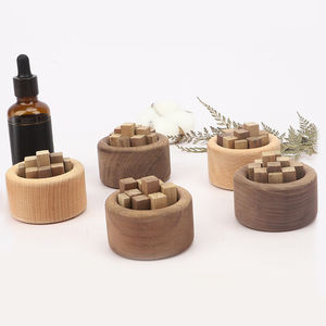 Difusor de Aceite Esencial de Madera de Nogal Negro Natural Sólido Aikun, Difusor de Coche con Logotipo Personalizado ODM OEM, Madera Aromática de Expansión de Aceite Esencial, 1 Año - Product Image 2