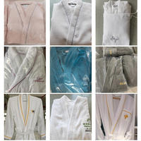 Peignoir de luxe élégant pour femme, 100 % coton blanc gaufré, design hôtelier, à capuche, séchage rapide, respirant