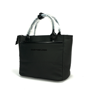 Venta al por mayor <span class=keywords><strong>de</strong></span> bolsa <span class=keywords><strong>de</strong></span> golf personalizada para hombres y mujeres Boston cremallera y deportes impermeables PU para compañeros <span class=keywords><strong>de</strong></span> golf - Product Image 5
