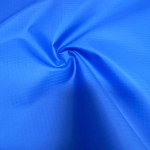 Tùy Chỉnh Tái Chế <span class=keywords><strong>100</strong></span> <span class=keywords><strong>Polyester</strong></span> Không Thấm Nước Ripstop Taffeta <span class=keywords><strong>Polyester</strong></span> Cho Thể Thao - Product Image 6