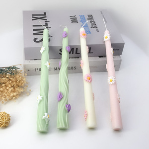 P30F Handmade <span class=keywords><strong>Taper</strong></span> Duft kerze mit Blumen dekor für den Urlaub oder Geschenke - Product Image 1