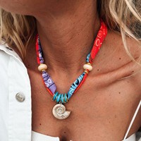 2025 chaud bohême bijoux écharpe collier coloré en acier inoxydable pendentif collier à la main coquille colliers