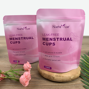 Sacs d'emballage de tampons refermables en plastique de haute qualité Sacs d'emballage de coupe menstruelle avec pochette pour sous-vêtements avec zip-lock - Product Image 1