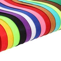 Vente directe d'usine en gros de feutre coloré de haute qualité taille personnalisée feutre de polyester de couleur personnalisée aiguilletée