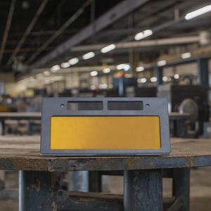 대폭 할인 공장 직도매 골든 렌즈 자동 감광 딥 블루 플레임 용접 헬멧 렌즈 필터 - Product Image 4