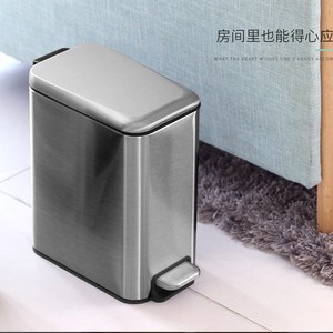 Pequeño bote de basura rectangular de acero inoxidable con tapa, adecuado para usar en baños o dormitorios. - Product Image 5