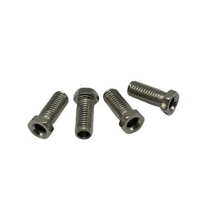 Juego de Pernos y Tuercas Hexagonales Niquelados Clase 4.8 Acero al Carbono DIN931 Tipo Semihueco para la Industria de la Construcción - Product Image 2