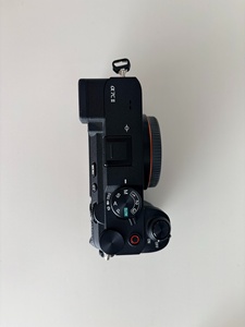 กล้องมิเรอร์เลส <span class=keywords><strong>Sony</strong></span> <span class=keywords><strong>Alpha</strong></span> A7C II มือสอง ความละเอียด 4K 60p เซ็นเซอร์ CMOS 33MP รองรับ SD Card เหมาะสำหรับถ่ายภาพบุคคลและสัตว์เลี้ยง - Product Image 5