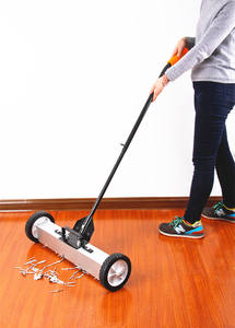 2026 Dailymag Vente directe usine Balai magnétique de sol et de voirie 18" 24" 36" <span class=keywords><strong>pour</strong></span> <span class=keywords><strong>ramasser</strong></span> les <span class=keywords><strong>clous</strong></span> - Product Image 3