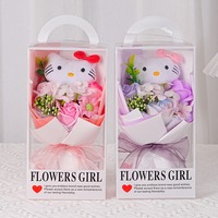 Kawaii Seifenblumenstrauß Hello Kitty Plüschpuppe Künstliche Rosen Blumen-Geschenk für Mädchen Kinder Geburtstag