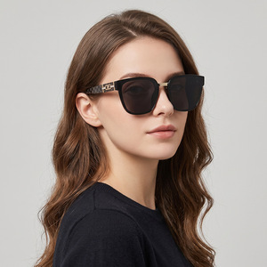 <b>Sunglasses</b> Large Square Frame Black UV400 Women Outdoor Fashion - Product Image 4