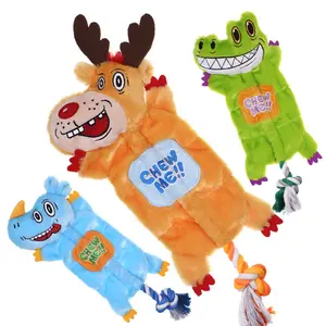 狗吱吱作响的玩具超扁平圣诞鹿鳄鱼犀牛耐用，带6个吱吱作响的狗咀嚼玩具毛绒玩具
