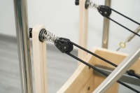 Cama de Pilates Reformer 3 en 1 de Alta Gama, Profesional, Multifuncional, de Madera de Arce Premium, Combinación Cadillac