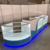 Étagères de présentation de bijoux en verre trempé avec éclairage LED, base bleue, taille personnalisée, comptoir de présentation pour magasin de montres