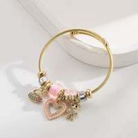 Bracelet en acier inoxydable plaqué or de haute qualité avec breloque cœur en zircon cubique, perles à grand trou et pendentif ours, bracelet jonc DIY pour femme