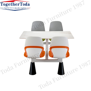 Table de restaurant robuste et chaises en plastique et contreplaqué – Ensemble table et chaises de cantine - Product Image 3