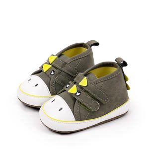 Chaussures pour bébé garçon nouveau-né en toile à semelle souple avec motif d'animaux mignons en vrac - Product Image 5