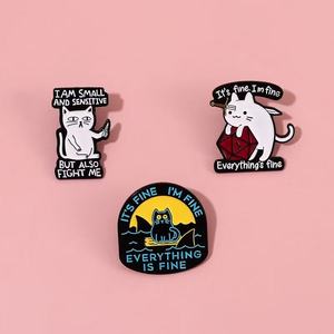 En gros, Broches en métal à motifs de dessins animés, amusantes, DND, Chat, Requins, Épée, Broche, Badge de revers, Épingle en émail, Badge animal chaton, avec les messages 'It's Fine I'm Fine' - Product Image 3