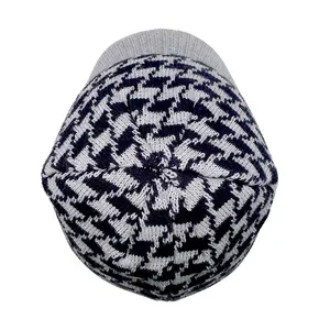 Desain baru Anda sendiri topi musim dingin rajut jacquard bermerek desainer beanie bonnet toque dengan pinggiran kotak-kotak fashion uniseks