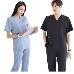 Ensemble de Blouse et Pantalon Chirurgical pour Femme – Tenue Médicale Professionnelle pour Infirmière, Salon de Beauté, Spa et Médecin - Product Image 6