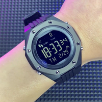 Montre numérique Xgeqck-Affichage LED multifonction Sports Conception étanche Chronomètre et compteur de pas Prix d'usine en gros
