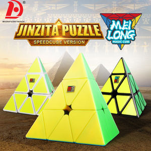 HUADA personalizado <span class=keywords><strong>3x3</strong></span> pirámide rompecabezas <span class=keywords><strong>cubo</strong></span> mágico juguetes giro triángulo 3D rompecabezas velocidad <span class=keywords><strong>cubo</strong></span> juguetes chico educativo mano entrenamiento IQ Juguetes - Product Image 3