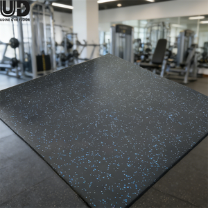 Pavimentazione Commerciale per Palestre: Offerta all'Ingrosso di Tappeti in Gomma Ignifughi e Ammortizzanti per Progetti Fitness Internazionali - Product Image 2