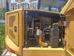 Excavatrice sur chenilles Cat 307 d'occasion à faible nombre d'heures, en stock, bien entretenue, mini-pelle de 7 tonnes, engin de terrassement pour la construction - Product Image 3