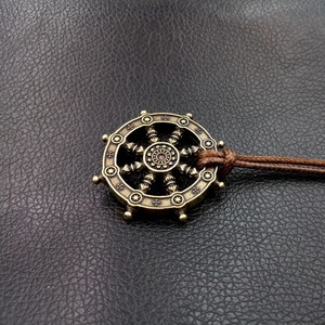 Ciondolo a Forma di Timone Vichingo con Simbolo di <span class=keywords><strong>Odino</strong></span> su Entrambi i Lati, Amuleto Nordico, Collana <span class=keywords><strong>da</strong></span> Uomo, Talismano, Regalo, Gioiello - Product Image 3