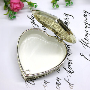 Шкатулка для украшений SHINNYGIFTS в форме сердца, с эмалью, прочная, с магнитной застежкой, для женщин, металлическая, с камнями-стразами - Product Image 6