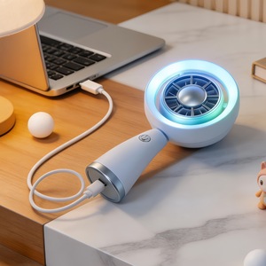Ventilateur de bureau Lingpan avec lumière LED, rechargeable, alimenté par USB, ventilateur portatif pour étudiants, utilisation en extérieur - Product Image 3