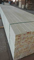 Matériaux de construction : Bois de pin scottish blanc, bois de charpente 2x4x8, planches en bois