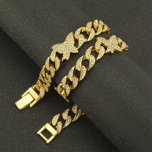 สร้อยคอผีเสื้อแบบโซ่คิวบันโลหะผสมดีไซน์เรียบง่าย สไตล์ฮิปฮอป ขายดีประจำปี 2026 รับผลิตตามแบบ สั่งซื้อจำนวนมากได้ - Product Image 1