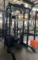 Rack de musculation entièrement intégré avec machine fonctionnelle intégrée, incluant Lat Pulldown, Low Row, Smith Cable Crosser et double colonne de poids