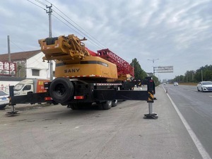 Grue sur camion hydraulique Sany 90t d'occasion abordable à prix avantageux, idéale pour les tâches de levage lourds en ingénierie - Product Image 4