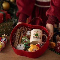 Boîte cadeau de Noël en forme de pomme avec motif de chat de dessin animé, poignée en cuir, insert de feuille 3D, boîte en papier rouge grande capacité pour les fêtes