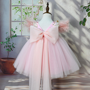 Abiti per Bambine 2026 Stile Piuma per Feste e Occasioni Speciali, Alta Qualità con Applicazioni Floreali per Neonati, Bambini e Ragazze - Product Image 3