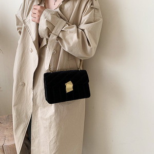 Bolsos de lujo, bandolera de terciopelo, bolso Vintage para mujer, cierre especial de terciopelo, bolsos de mensajero con cadena para mujer, diseñados Borse da donna - Product Image 3