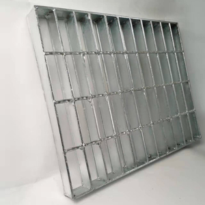Grille en acier inoxydable à prix avantageux, grille en acier robuste, grille métallique en acier pour couvercle de regard - Product Image 1