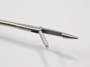 Medici riutilizzabili ernia ago di sutura e pinze - Product Image 4