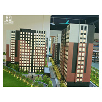 Modèle architectural à l'échelle de complexe résidentiel et commercial avec design moderne, conception de modèle 3D