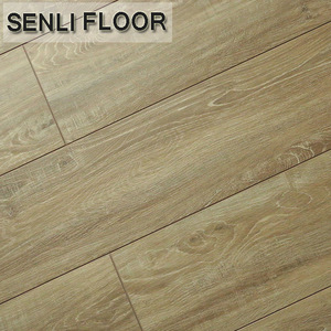 La clase 32 AC4 canadiense <span class=keywords><strong>roble</strong></span> austriaco suelo laminado - Product Image 2