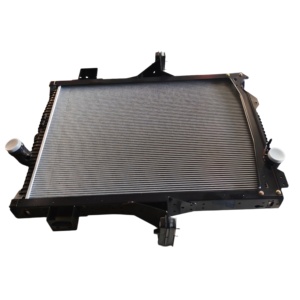 Piezas de Alta Calidad para el Sistema de Refrigeración de Camiones 21649619 85020651 100310845 Radiador para Camión Volvo FM FMX - Product Image 3