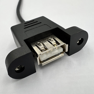 Conector Macho Impermeável Liangxun LX-126 IP20 com Contatos de Cobre Estanhado em Nylon 5P para Iluminação LED, Áudio/Vídeo 12V 2A - Product Image 3