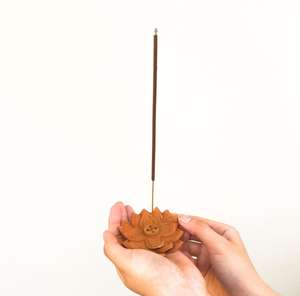 Encens parfumé pour hôtels en gros, bâtonnets d'encens de voyage, encens de méditation pour la maison, encens d'agarwood biologique, parfum cannelle - Product Image 1