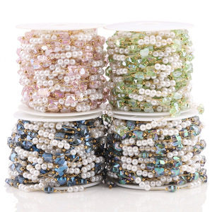 Cadena de Perlas Hechas a Mano con Forma de Mariposa, Cadena de Joyería de Cristal con Perlas de Imitación, Cuarzo Rosa, Cuarzo Verde, Cuarzo Iridiscente, Regalo - Product Image 1
