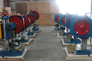 เครื่องเจาะโลหะขนาดเล็ก JB04-1 4T-0.5 ตัน ใช้งานง่าย มีสินค้าในสต็อก ราคาถูก ประสิทธิภาพสูง เครื่องกดอัดพลังงานสูง JB04-1 3 ตัน 0.5 ตัน JB04- - Product Image 4