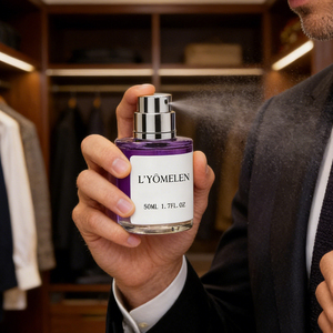 Parfum en spray longue durée, formule OEM personnalisée, écologique, luxe moderne, senteur fruitée, boisée, florale, haute concentration, naturel - Product Image 3