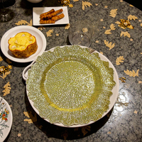 Assiettes de Présentation Dorées Modernes et Durables de 13 Pouces pour Anniversaires, Mariages et Fêtes à Domicile – Vaisselle Réutilisable Personnalisable