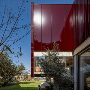 Échantillon gratuit de panneau alvéolé en aluminium anti-collision, revêtement PVDF, léger et ignifuge pour hôtel moderne - Product Image 1